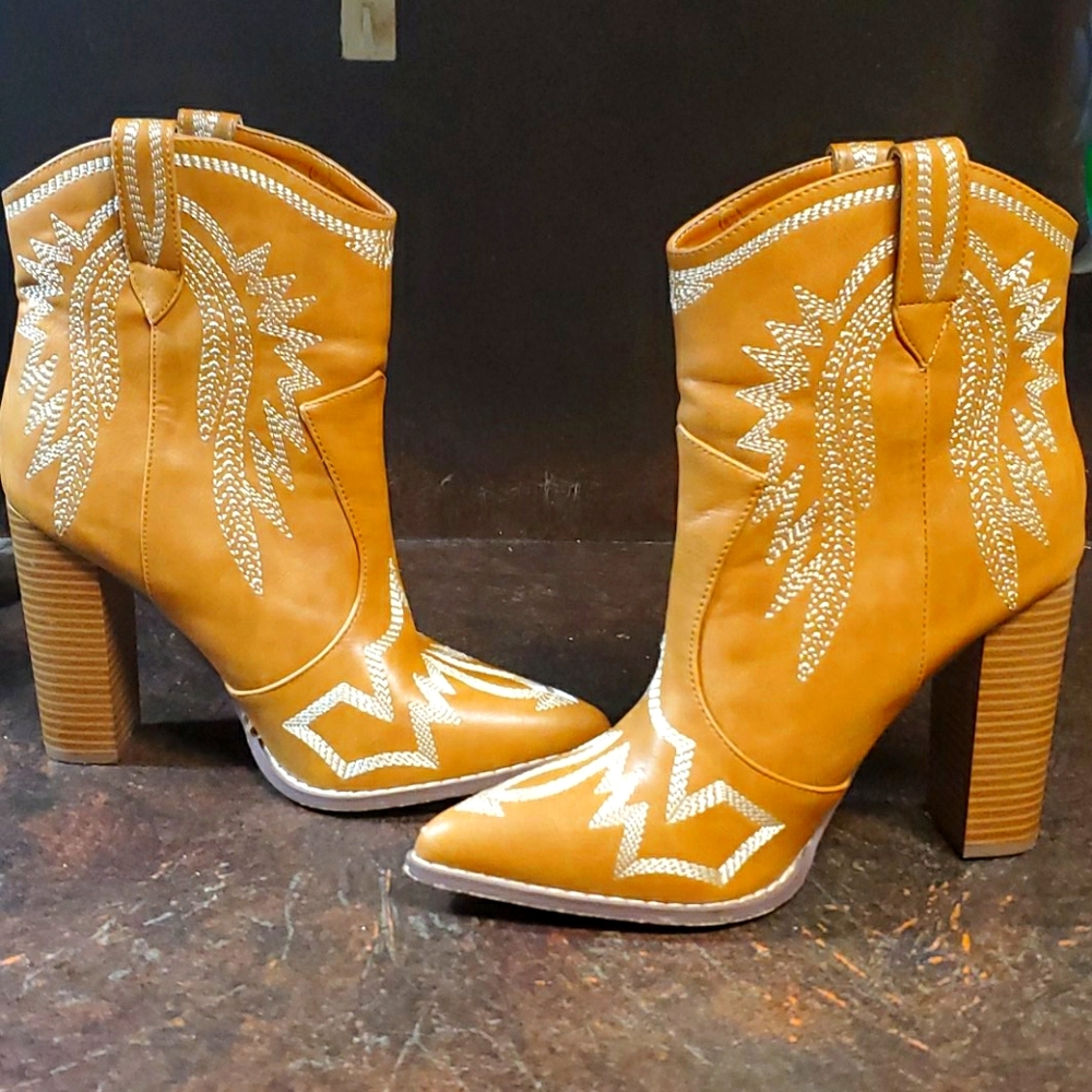 Womens Liliana Heeled Boots Size 8 1/2